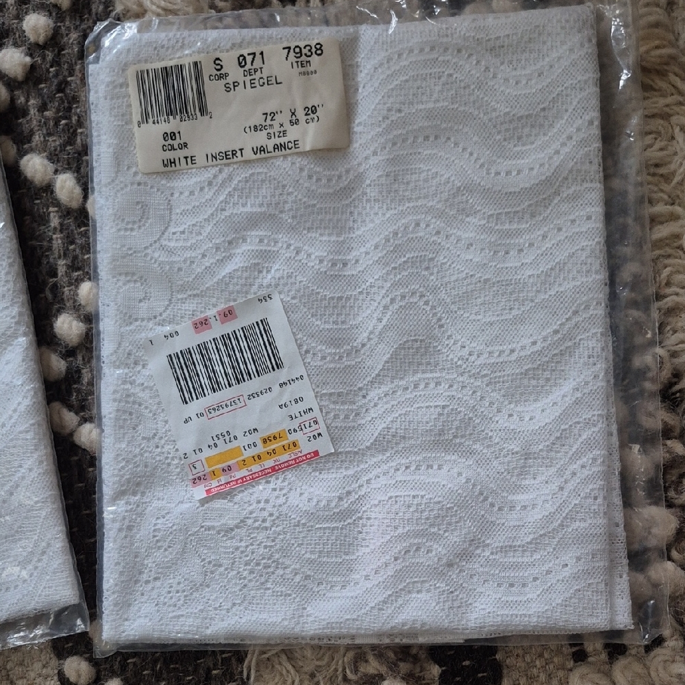 NEW Spiegel White Insert Valanxe 72x20